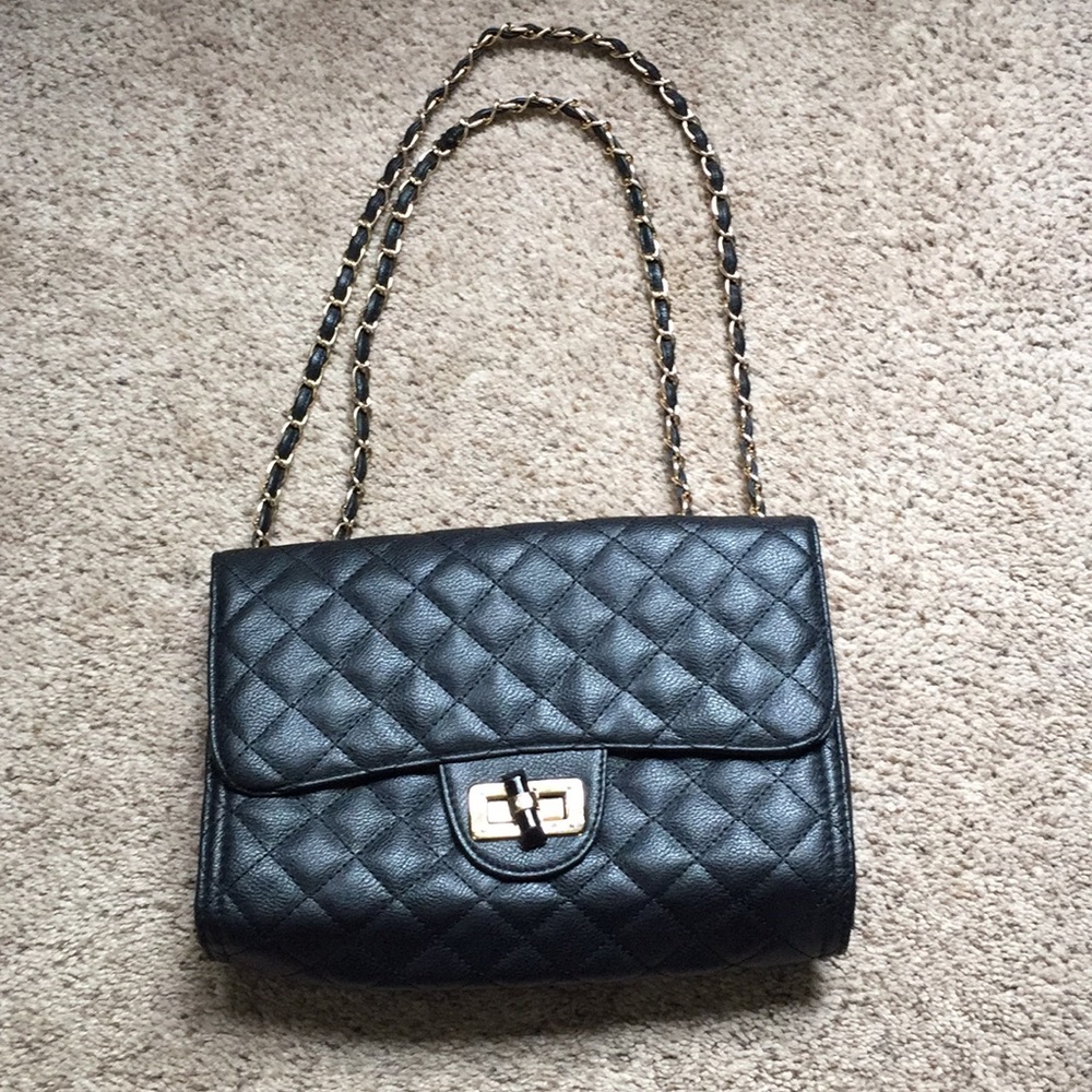Black purse